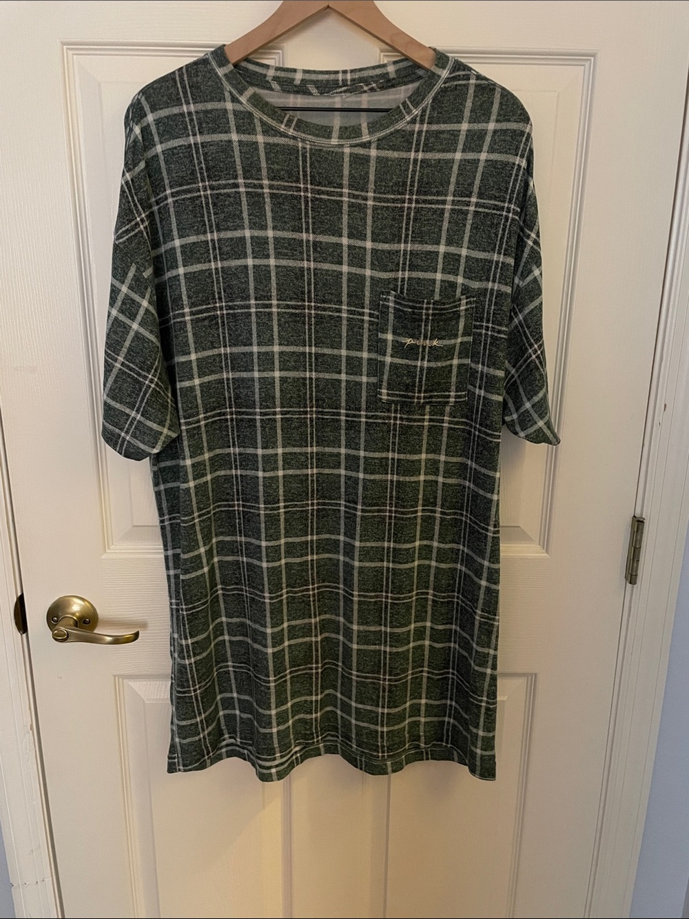 Victoria’s Secret “Pink” Green Plaid Short Sleeve Soft Nightgown with Pocket
